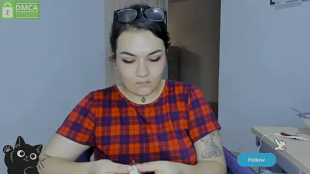 Sofialacolombiana Adlı Modelin Canlı XXX Sohbeti