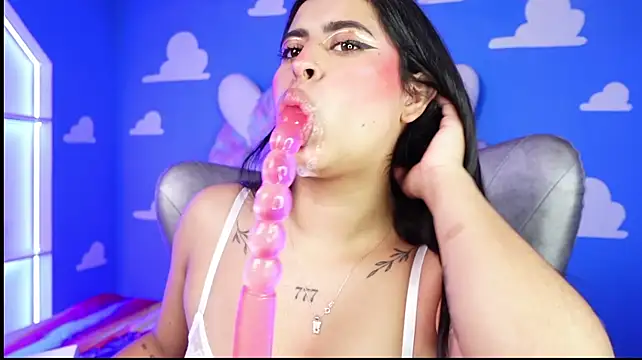 Chat +18 de miss___anya ao vivo