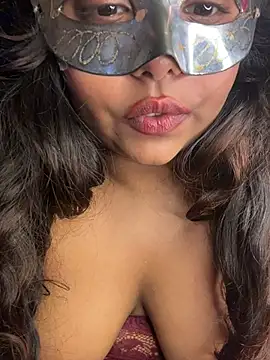SlutrySiren Live XXX Chat