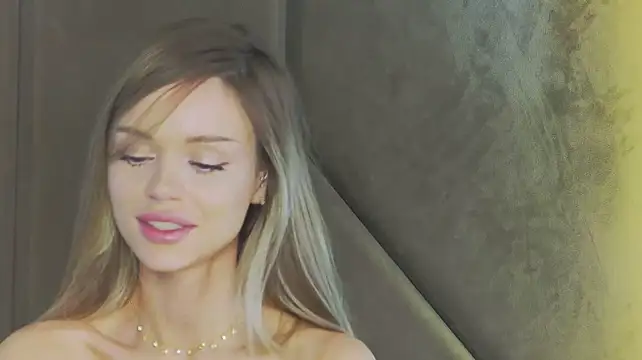 MarilynNova Live XXX-Chat
