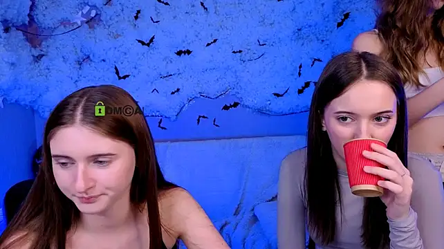 XXX chat uživo modela chloe_ley