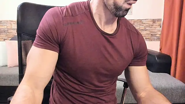 Chat XXX en directo de HotHunkTrainer