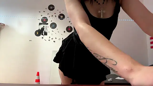 YourDolly – Live XXX-chat