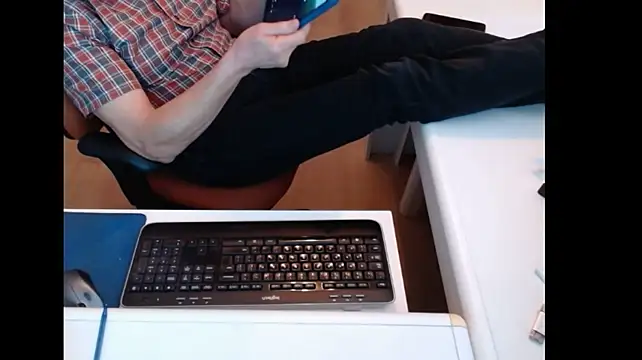 dutchpornkingのライブXXXチャット