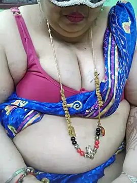 Tamil-mayasri's Live XXX Chat