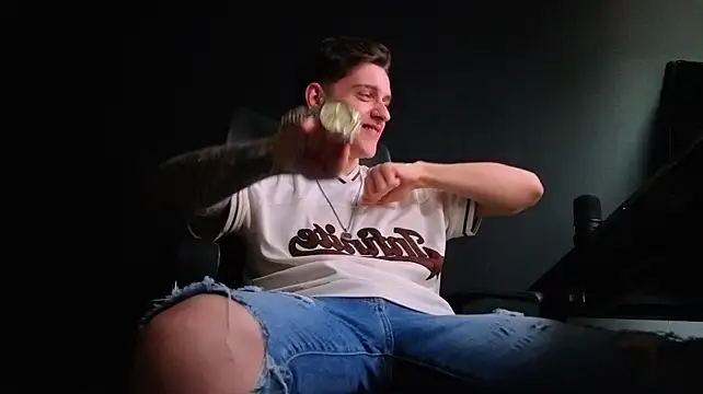 FelixStarkk: απευθείας συνομιλία ΧΧΧ