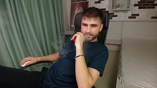 KyloEast – Naživo XXX chat