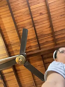 Sharongirl07's Live XXX Chat