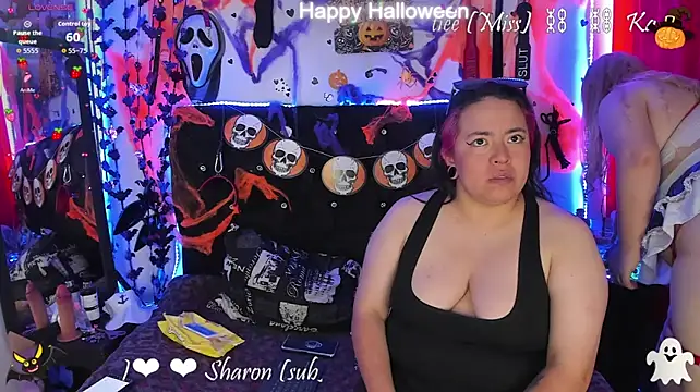 katieeandsharonn: онлайн-секс-чат