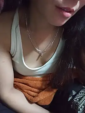 Heryy_xx Live XXX-Chat