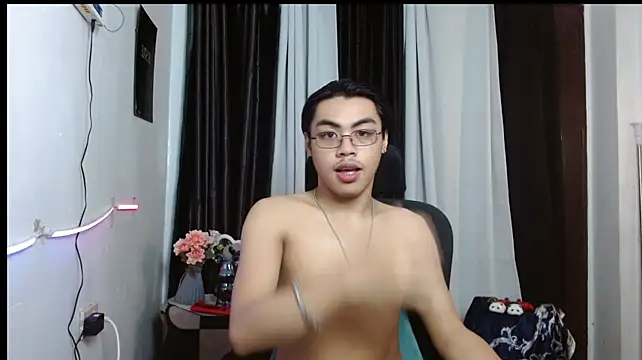 UrKawasaki Live XXX Chat