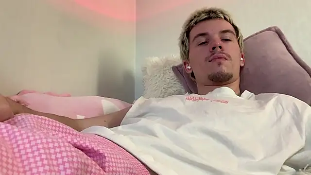 Chat XXX en directo de Jeremy1Scott