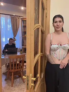 دردشة RussianGirls_ الجنسية المباشرة