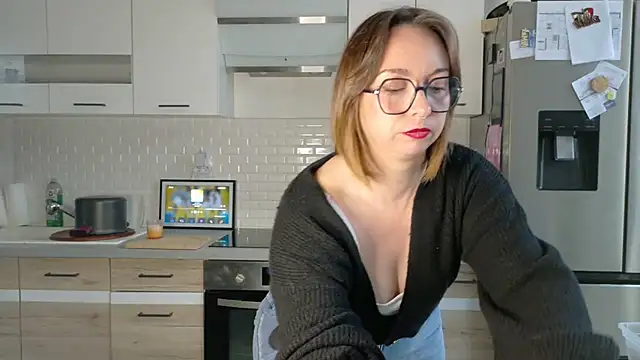 צ'אט XXX בשידור חי של TokyoAna