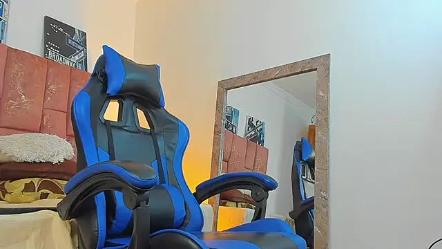 צ'אט XXX בשידור חי של ALPHA_MASTER1