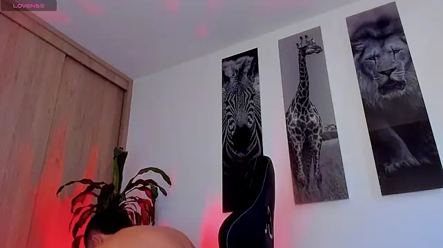 Santos_ramirez1 Adlı Modelin Canlı XXX Sohbeti