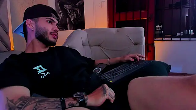 Vincentblack Live XXX Chat