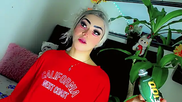 NathalialLooes live XXX chat