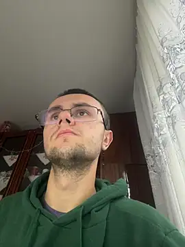 הופעת וובקאם של Aleks0001S