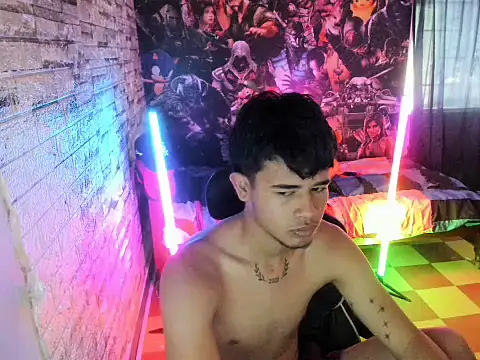 แชท XXX สดของ marek_sanchez