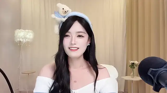LiLy0608 XXX чат на живо