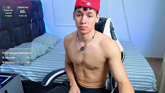 Luke_Muscle live XXX chat