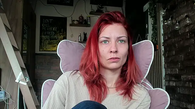 karo123421's Live XXX Chat
