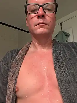 Czat XXX na żywo – noahbahdy