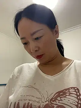 Chat XXX en directo de mimi2052