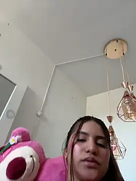 ViankaRose live XXX chat