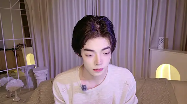 XiaoZeouba Chat XXX in diretta