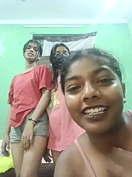 queen_queen লাইভ XXX চ্যাট