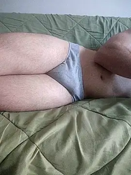 Chris210100 live XXX chat