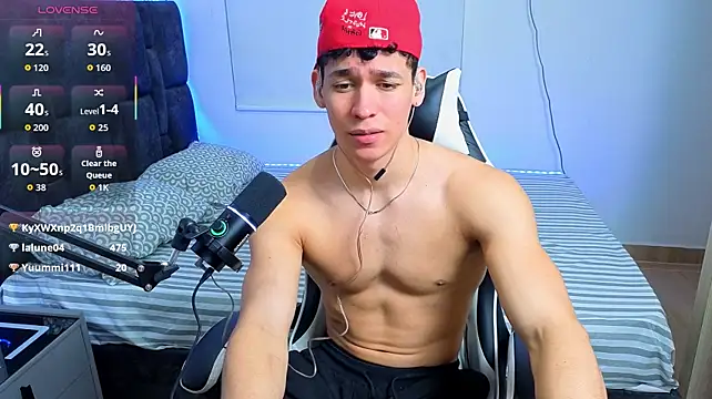 Luke_Muscle 现场XXX聊天