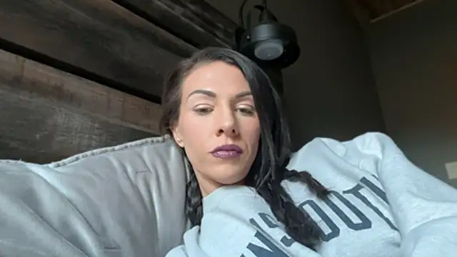 tastemecaroline Шоу с уебкамера