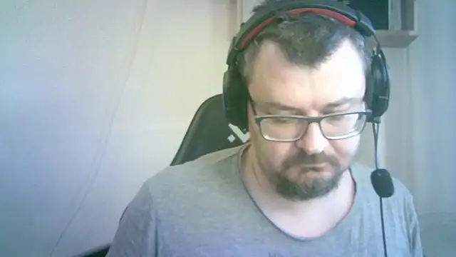 Chat +18 de SirAbuser ao vivo