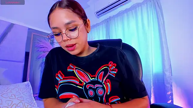 CarolineFyreのライブXXXチャット