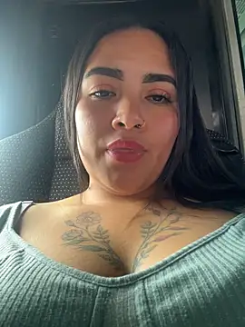 Chat +18 de MAYE__13 ao vivo