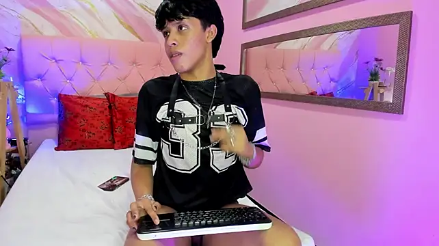 Chat XXX en directo de Lex_Sky