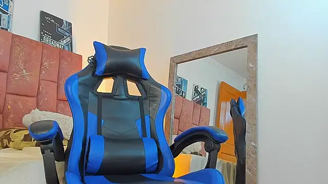 צ'אט XXX בשידור חי של ALPHA_MASTER1
