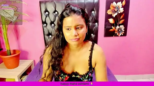 INDIANFLAME Live XXX Chat