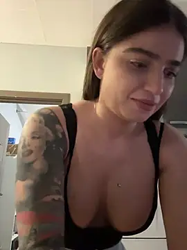 PureEllieX – Naživo XXX chat