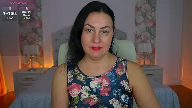 Chat XXX en directo de VelvetLuck