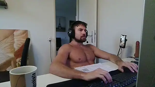 XXX chat uživo modela alpha-hunk