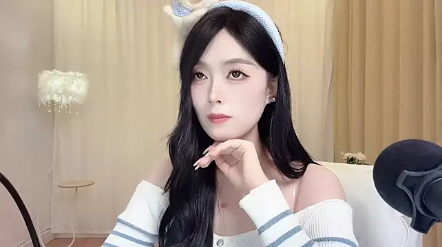 LiLy0608のライブXXXチャット