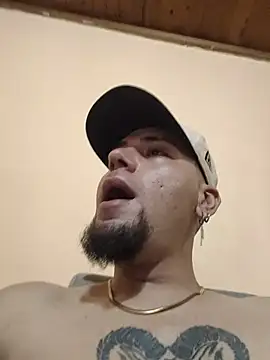 HallowedMilan's Live XXX Chat