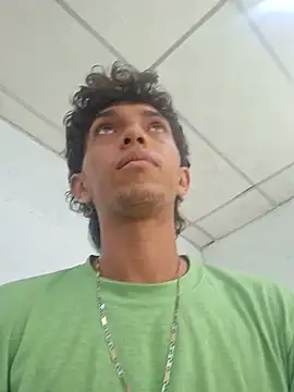 Noscay লাইভ XXX চ্যাট
