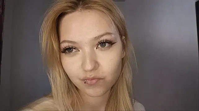 XXX chat uživo modela ChantellStremmel