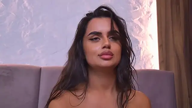 AliceKane's Live XXX Chat