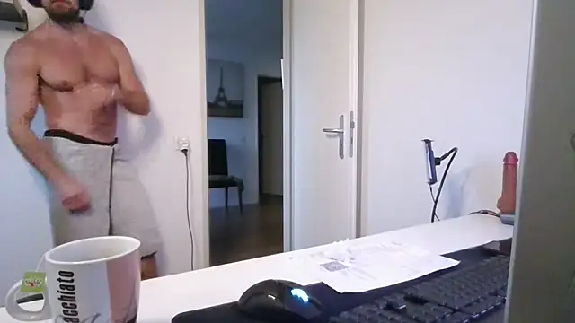 alpha-hunk – Live XXX-chat